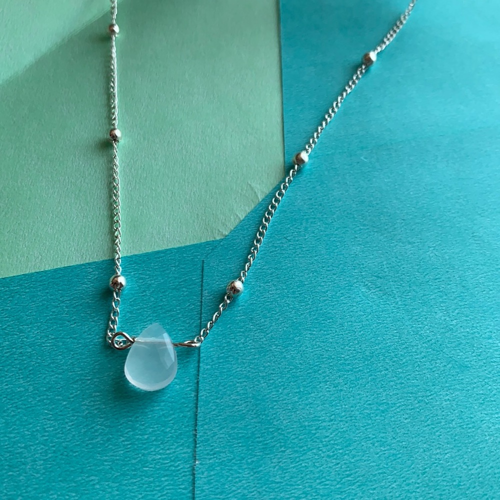 jewel necklace with 22 inch silver chain - Picture 2 of 2